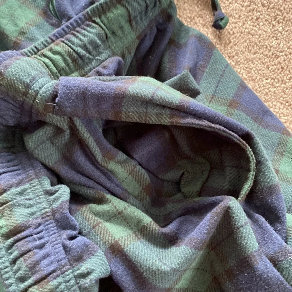Nautica Green/Navy Plaid Pajama Set SIZE M